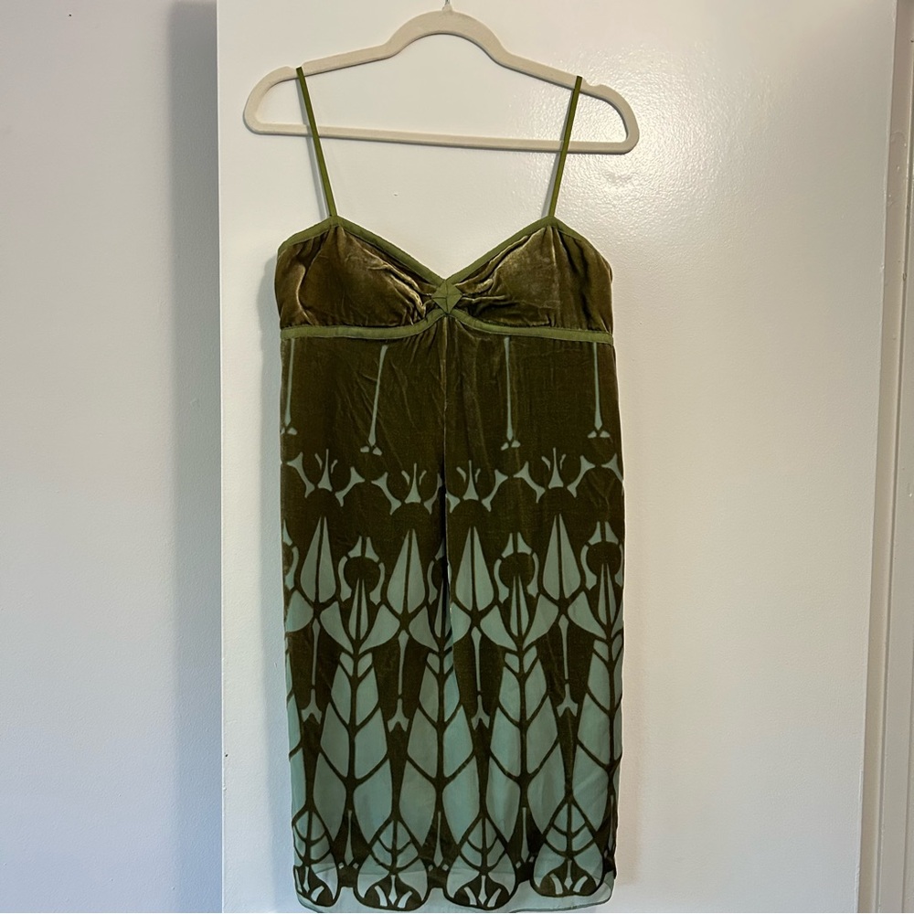 Max Studio M Olive Velvet vintage dress